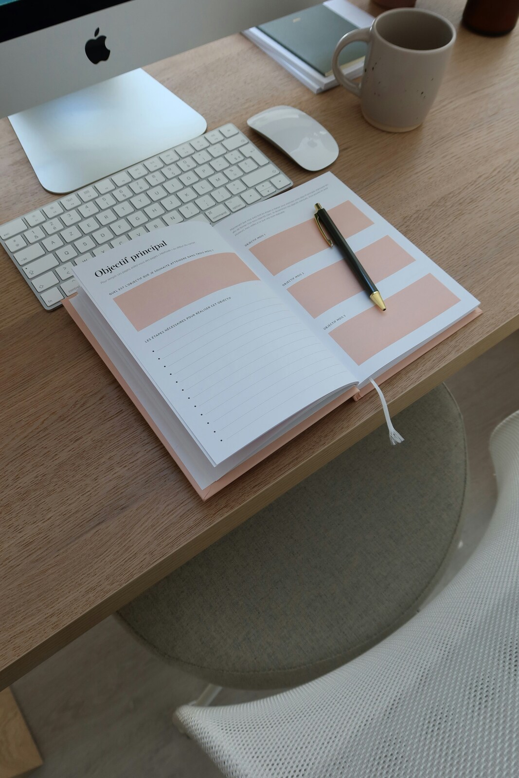 Bureau et fournitures Bureau et fournitures avec agenda